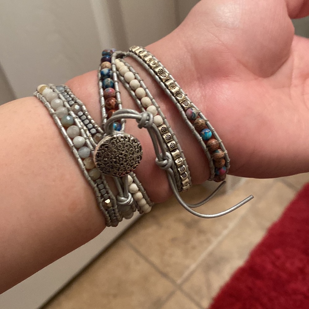 Cape Diablo leather Apple Watch band - Picture 2 of 4